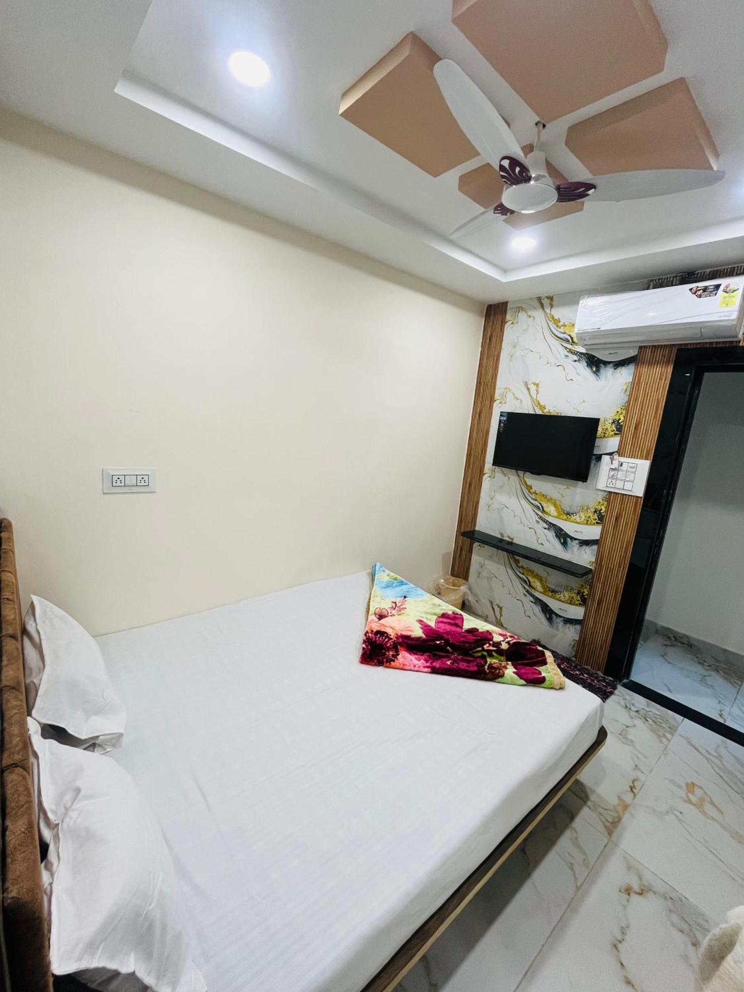 Hotel Sk Tower Ujjain Eksteriør billede